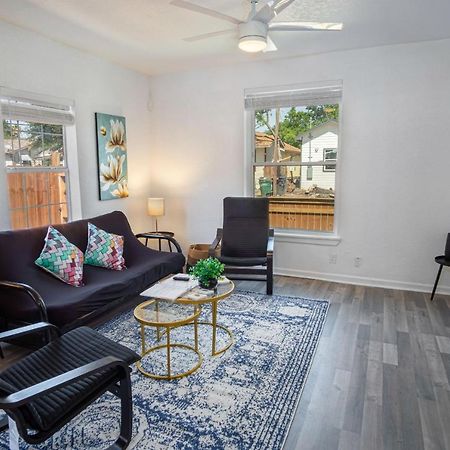 Charming 4Br2Ba Only 5 Mins Downtown Riverwalk San Antonio Bagian luar foto