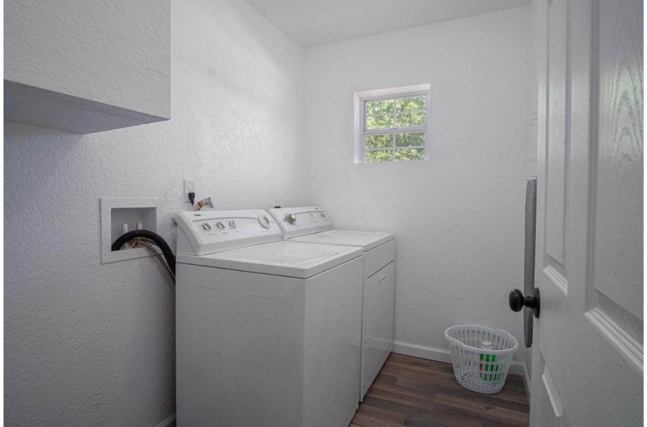 Charming 4Br2Ba Only 5 Mins Downtown Riverwalk San Antonio Bagian luar foto