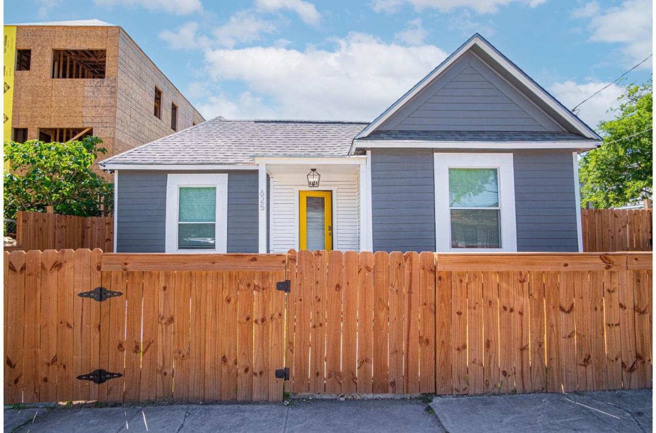 Charming 4Br2Ba Only 5 Mins Downtown Riverwalk San Antonio Bagian luar foto